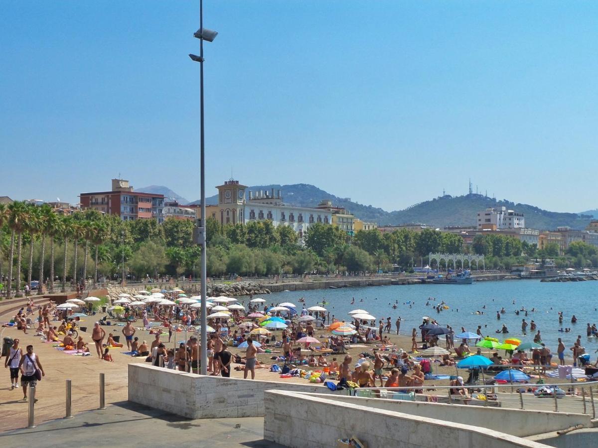 Salerno Mare E Luci Deluxe Διαμέρισμα Εξωτερικό φωτογραφία