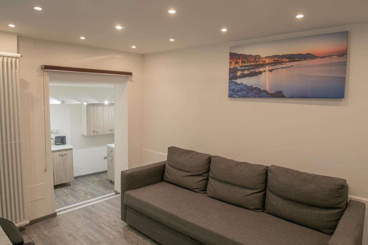 Salerno Mare E Luci Deluxe Διαμέρισμα Εξωτερικό φωτογραφία
