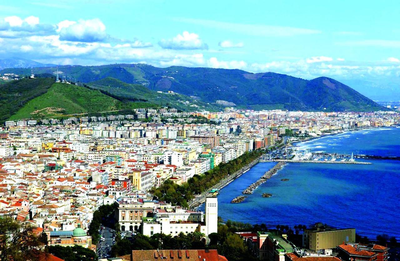 Salerno Mare E Luci Deluxe Διαμέρισμα Εξωτερικό φωτογραφία
