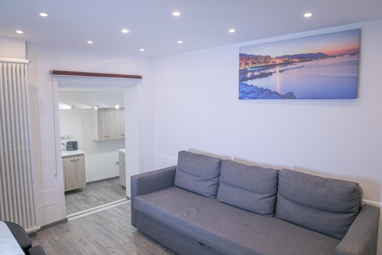 Salerno Mare E Luci Deluxe Διαμέρισμα Εξωτερικό φωτογραφία