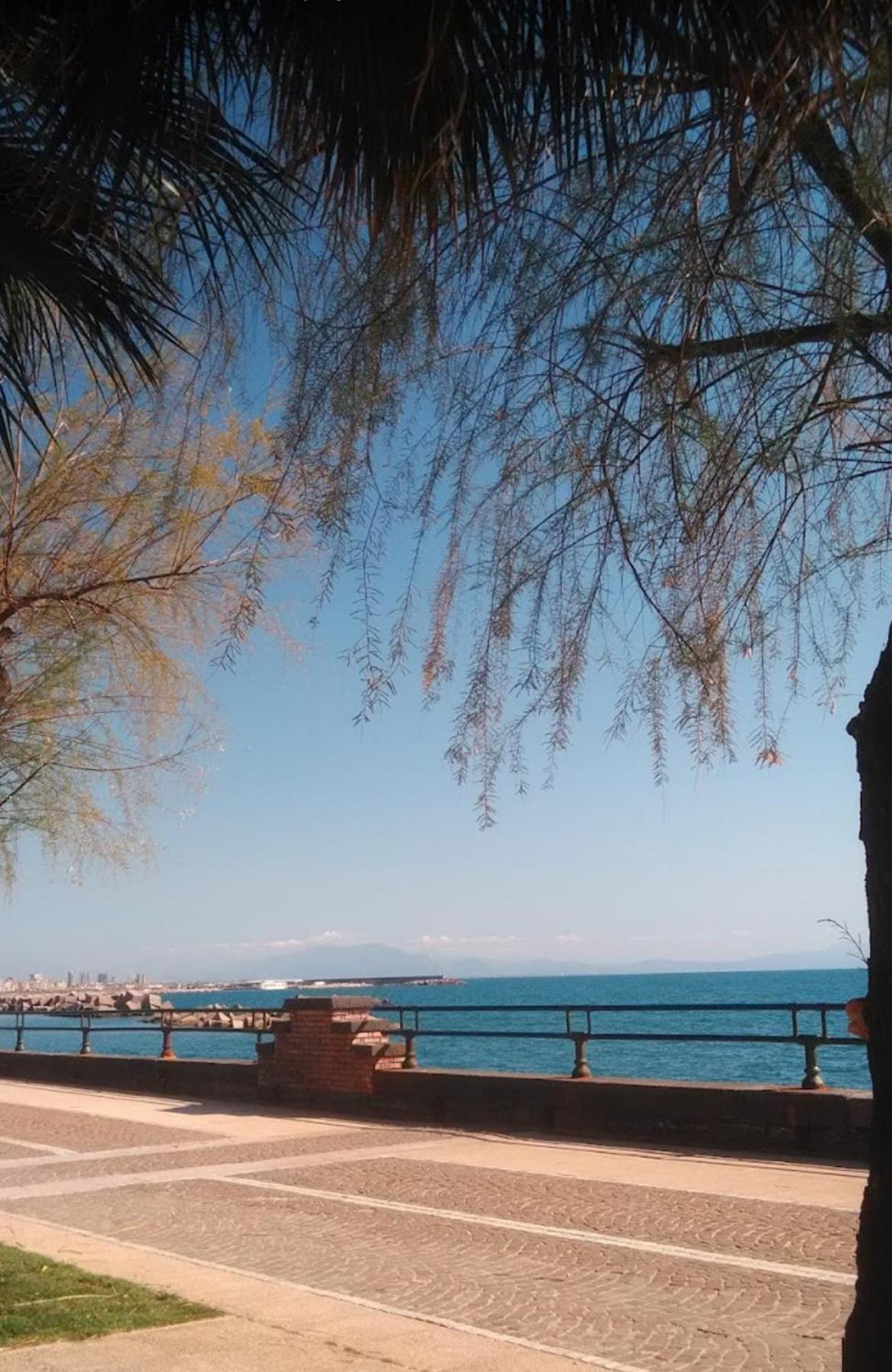 Salerno Mare E Luci Deluxe Διαμέρισμα Εξωτερικό φωτογραφία